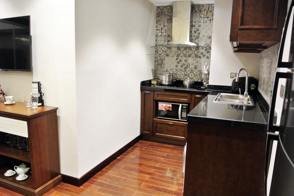 Jb Serviced Apartment Ханой Екстериор снимка